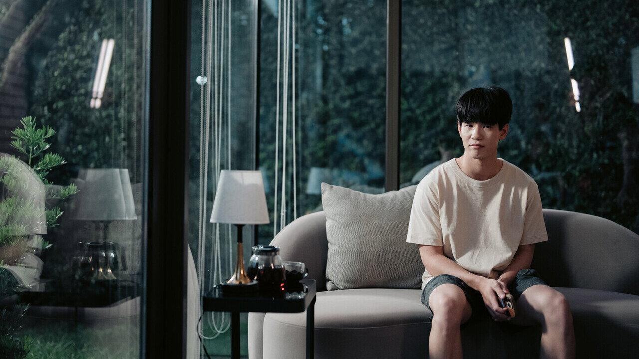 Tea Lounge movie scene