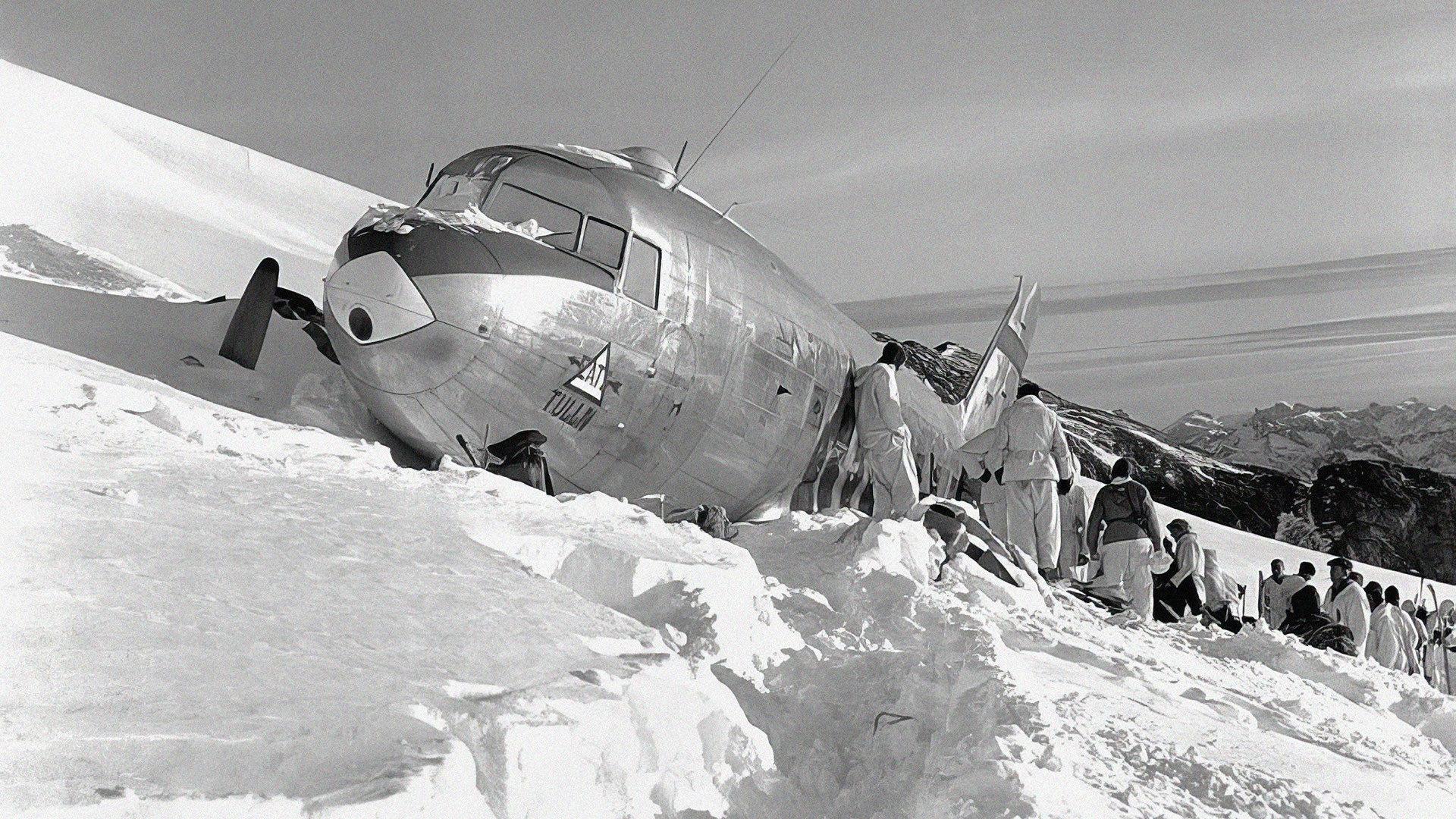 Drama am Gauligletscher 2012 movie scene