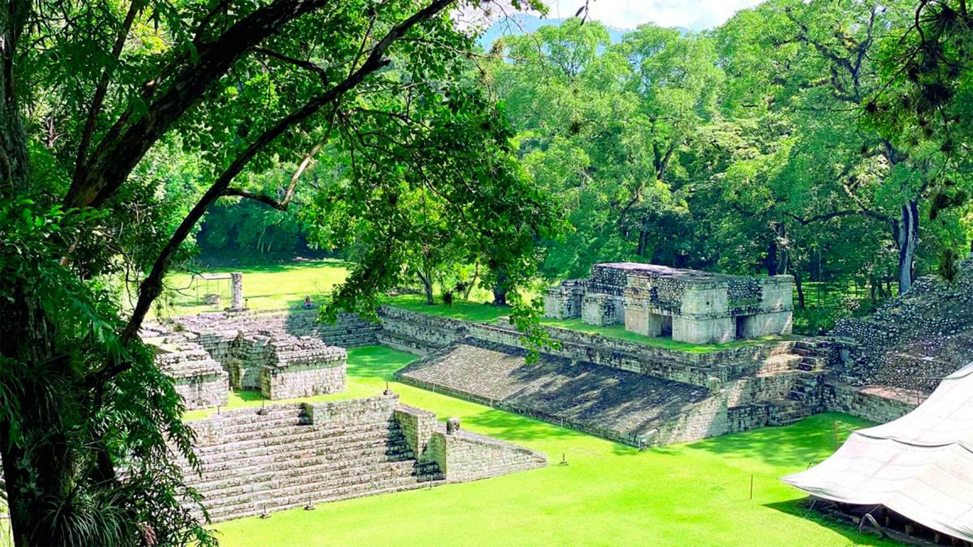 Fall Of The Maya Kings 2022 movie scene