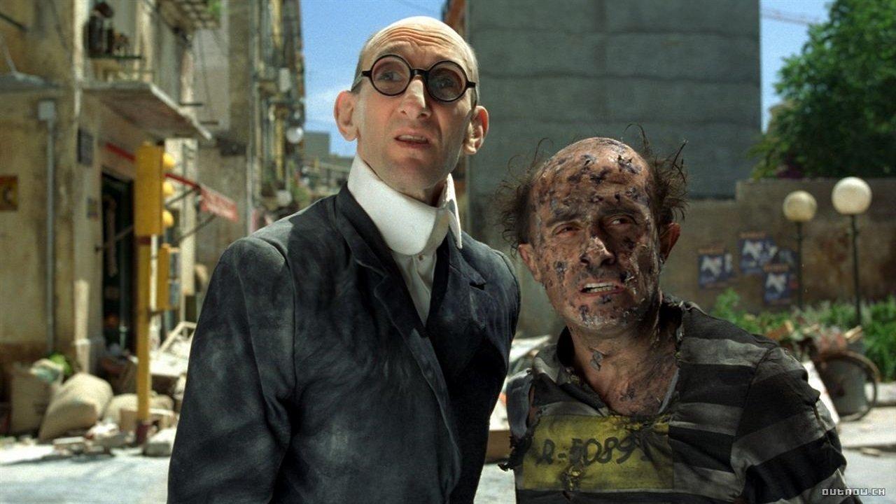 Mortadelo & Filemon: The Big Adventure 2003 movie scene