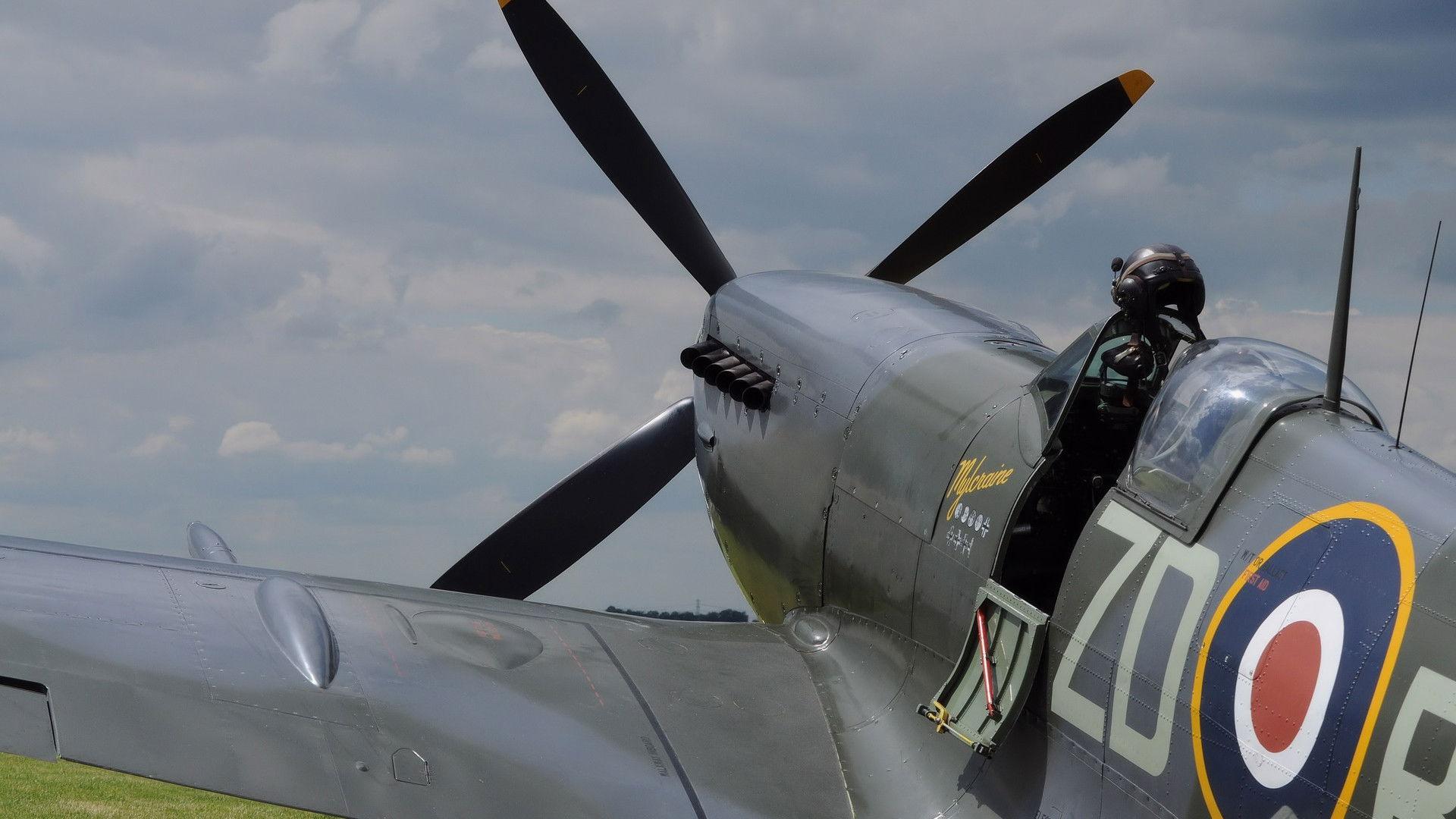 Guy Martin's Spitfire 2014 movie scene
