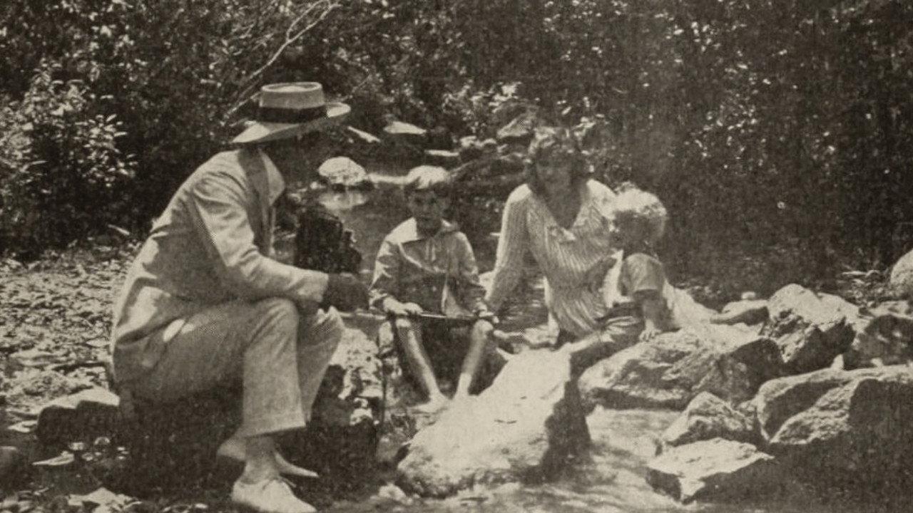 Miss Petticoats 1916 movie scene
