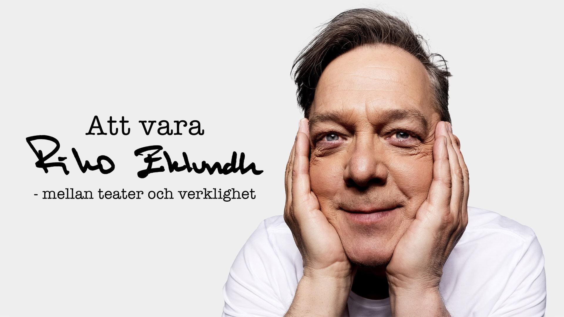 Att vara Riko Eklundh - Mellan teater och verklighet 2026 movie scene