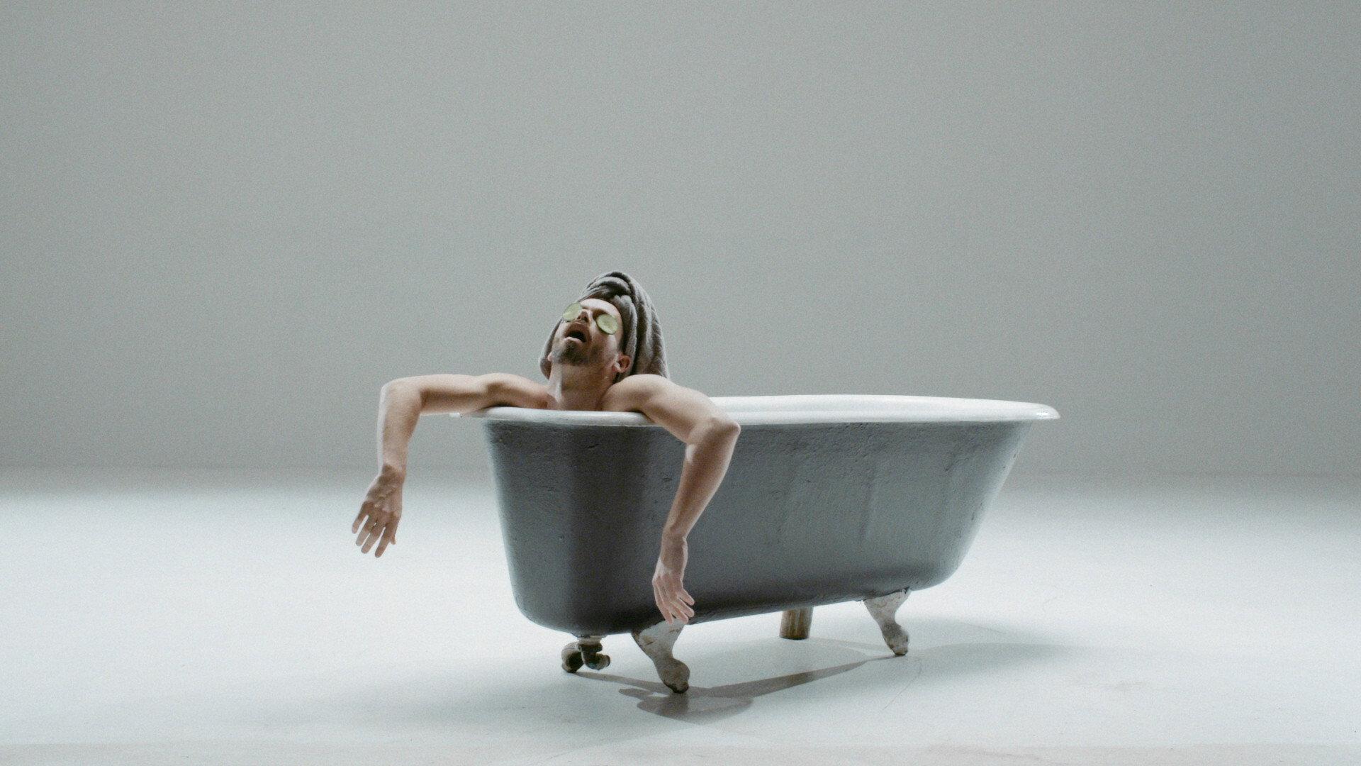 Kreativ: A Study in Creativity by Alexander Ekman 2017 movie scene