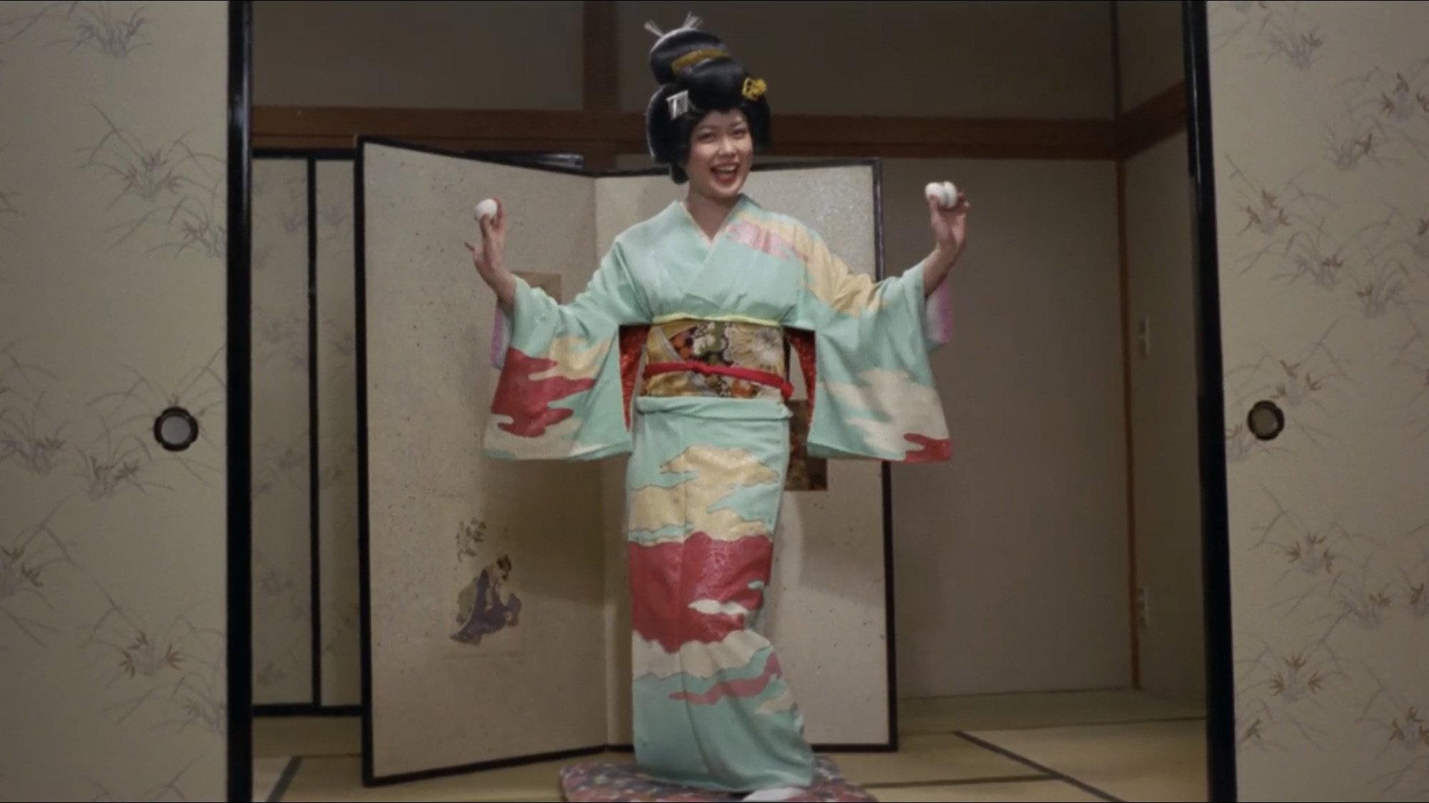 Onsen Geisha: Yubune de Ippatsu 1982 movie scene