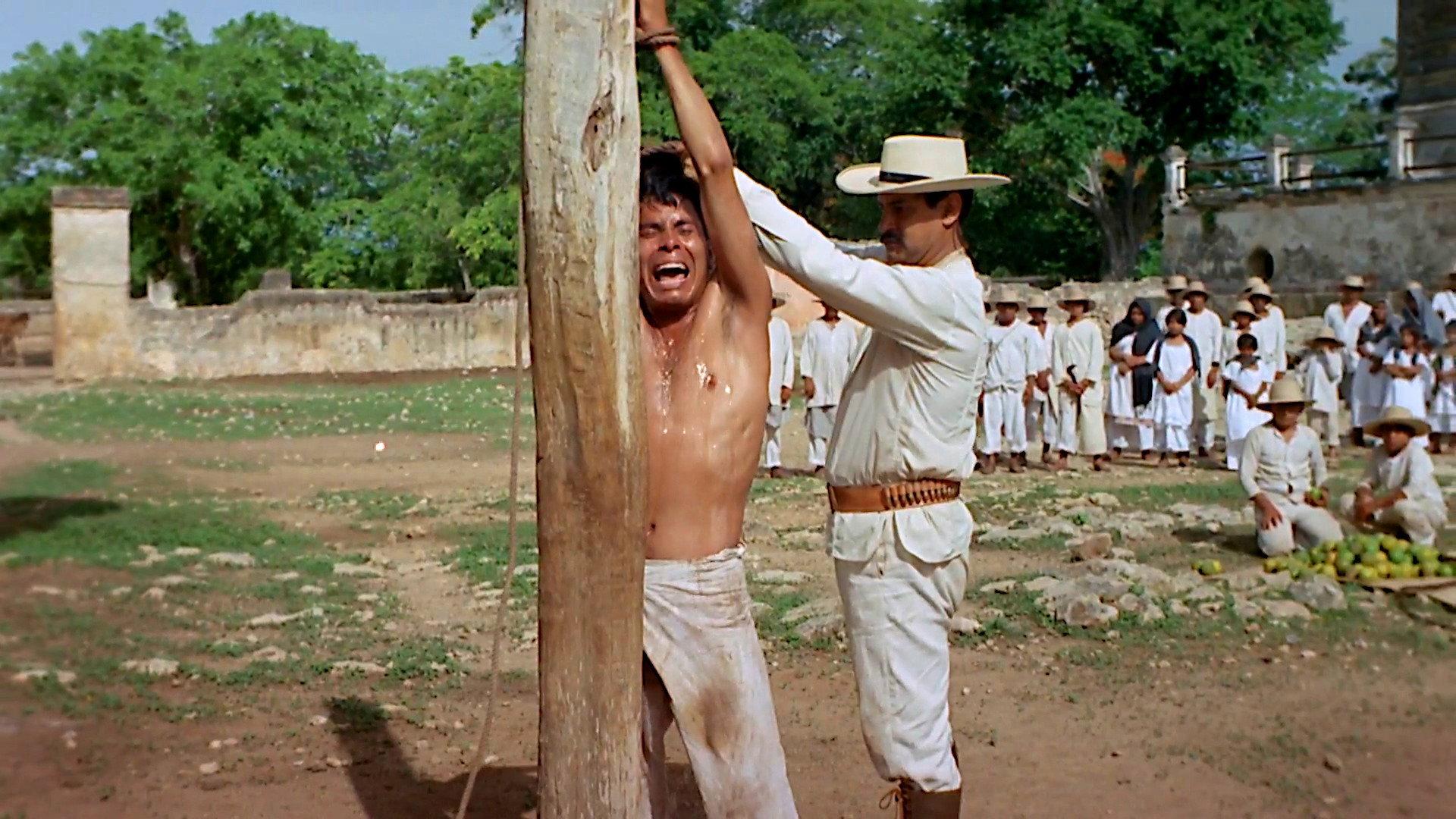 La casta divina 1977 movie scene