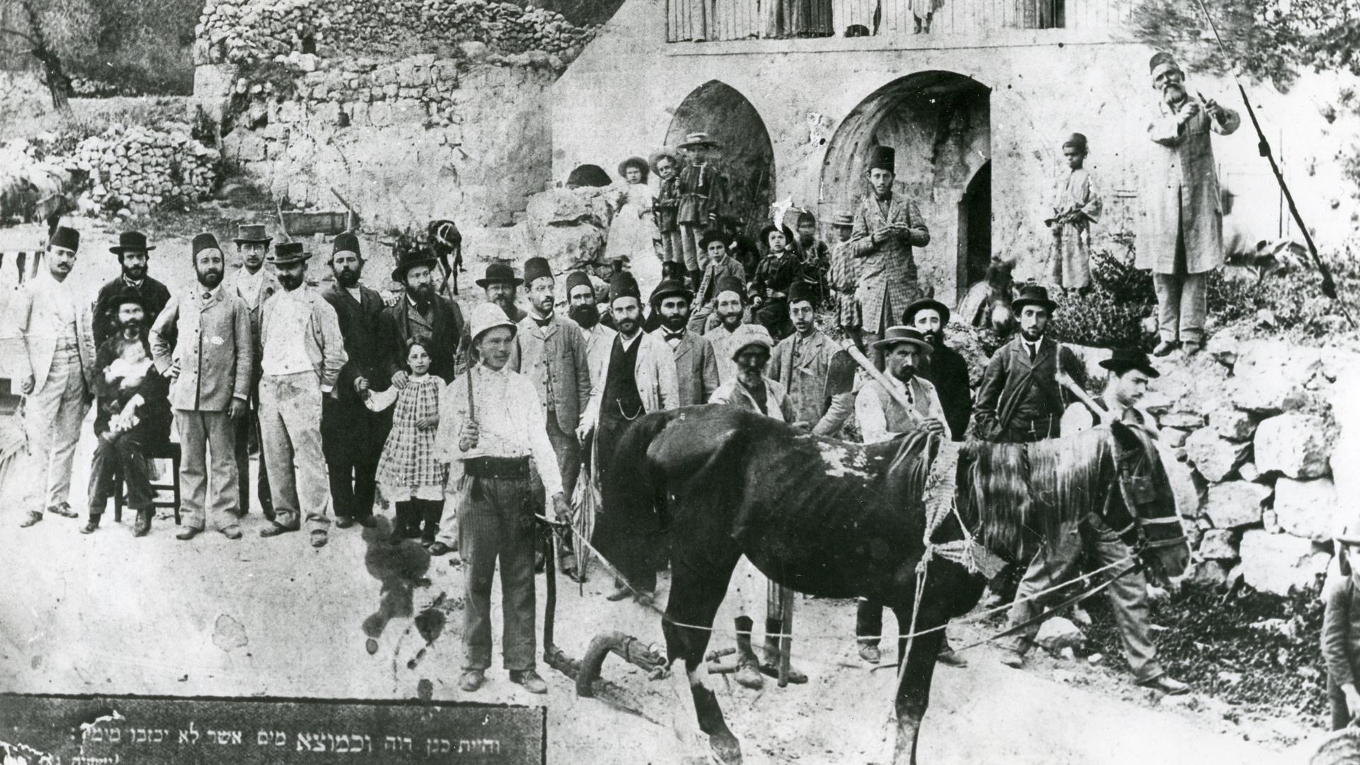 1913: Seeds of Conflict 2015 movie scene