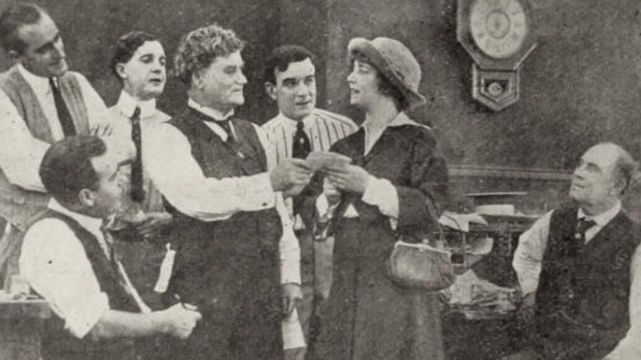 How Molly Malone Made Good 1915 movie scene