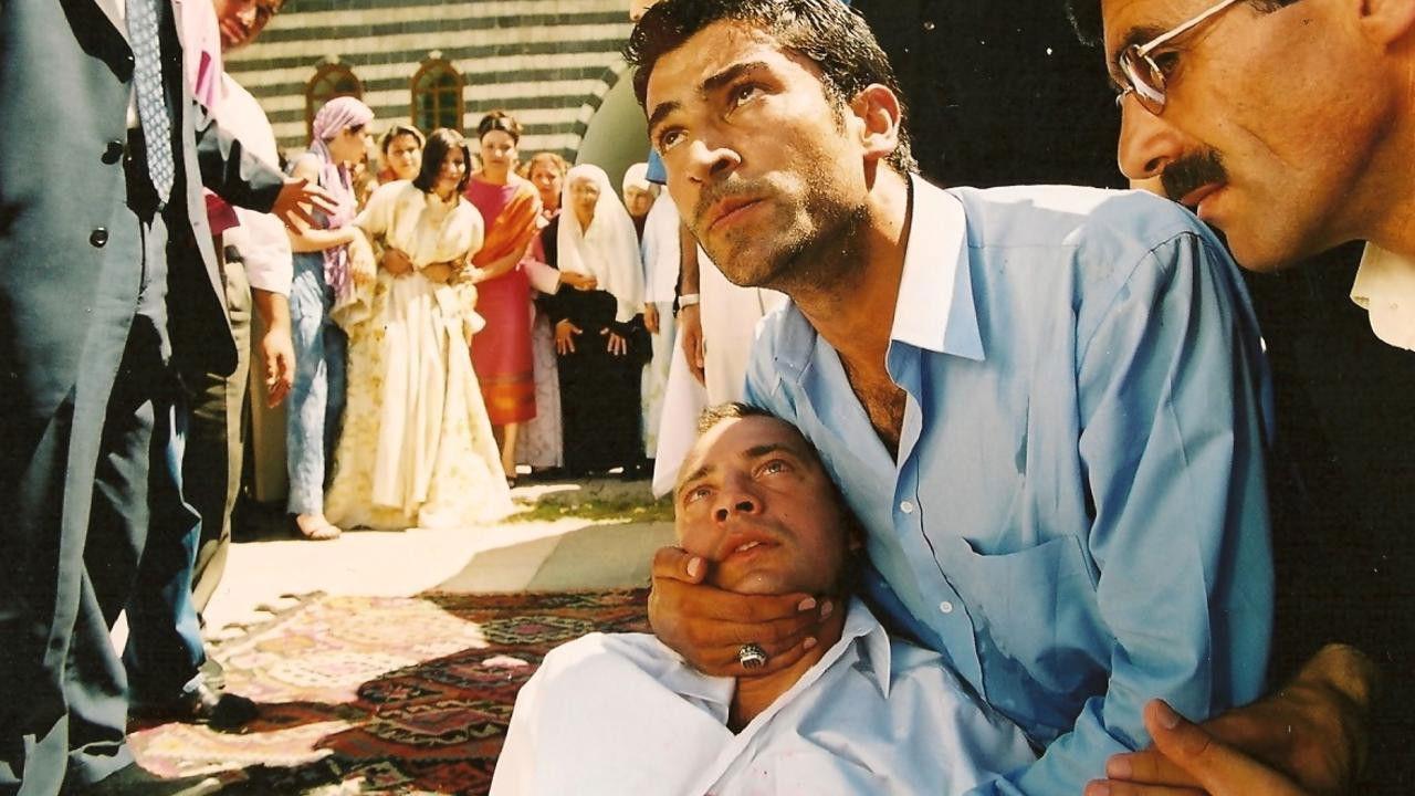 Hell of Boomerang 2001 movie scene