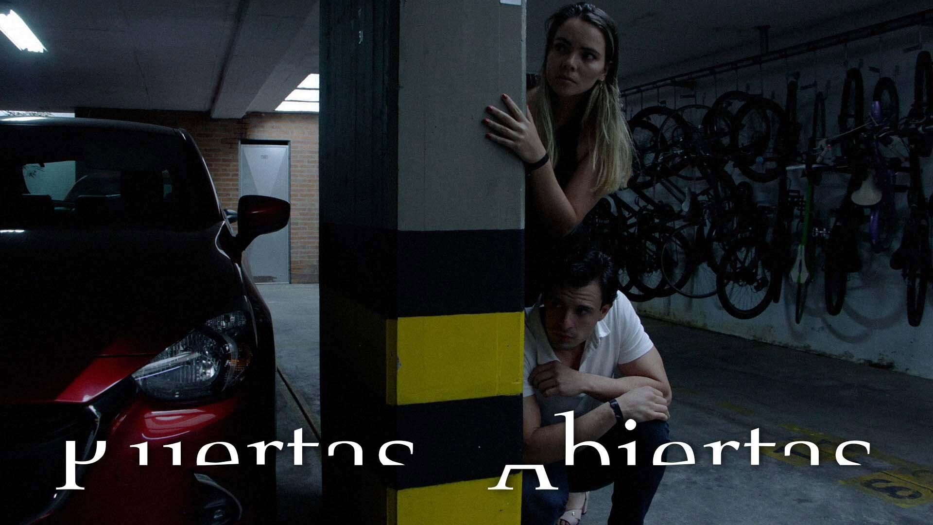 Puertas Abiertas 2022 movie scene