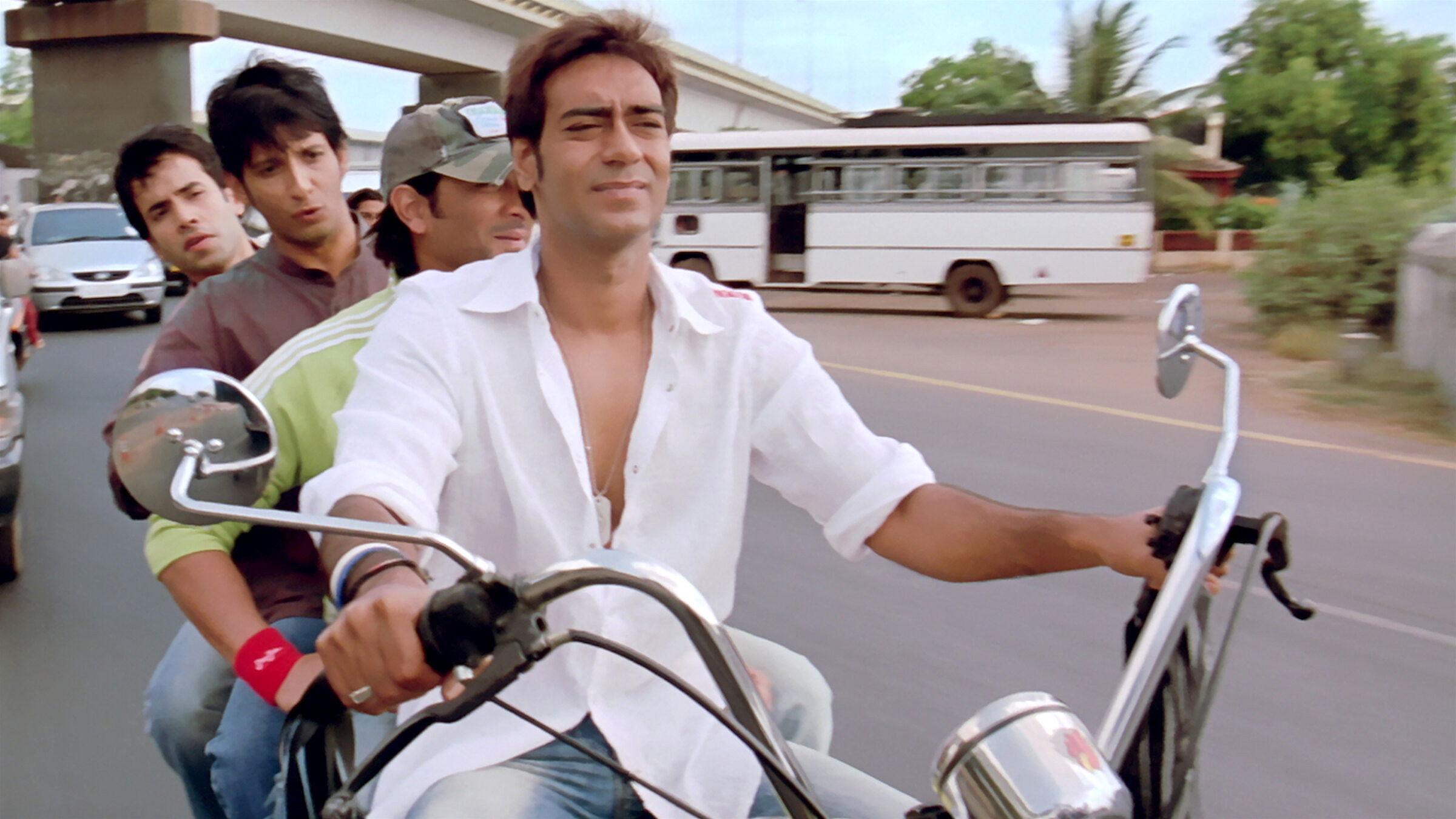 Golmaal – Fun Unlimited 2006 movie scene