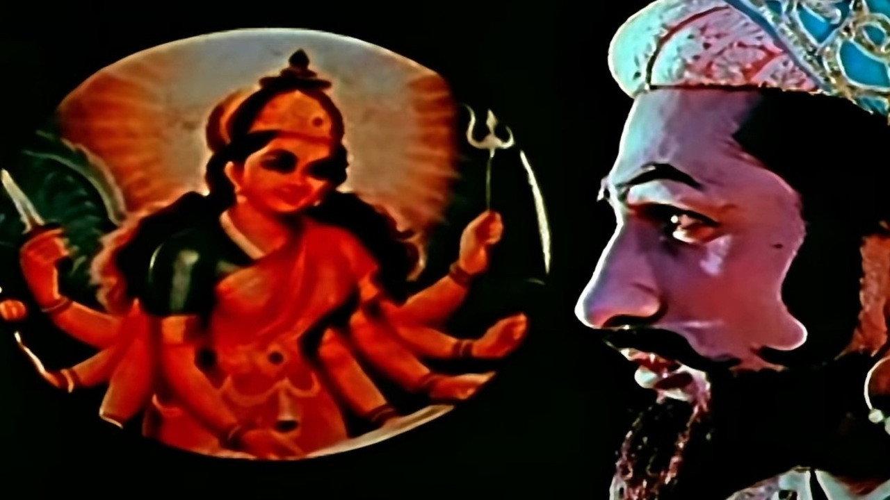 Raja Shiv Chhatrapati 1974 movie scene