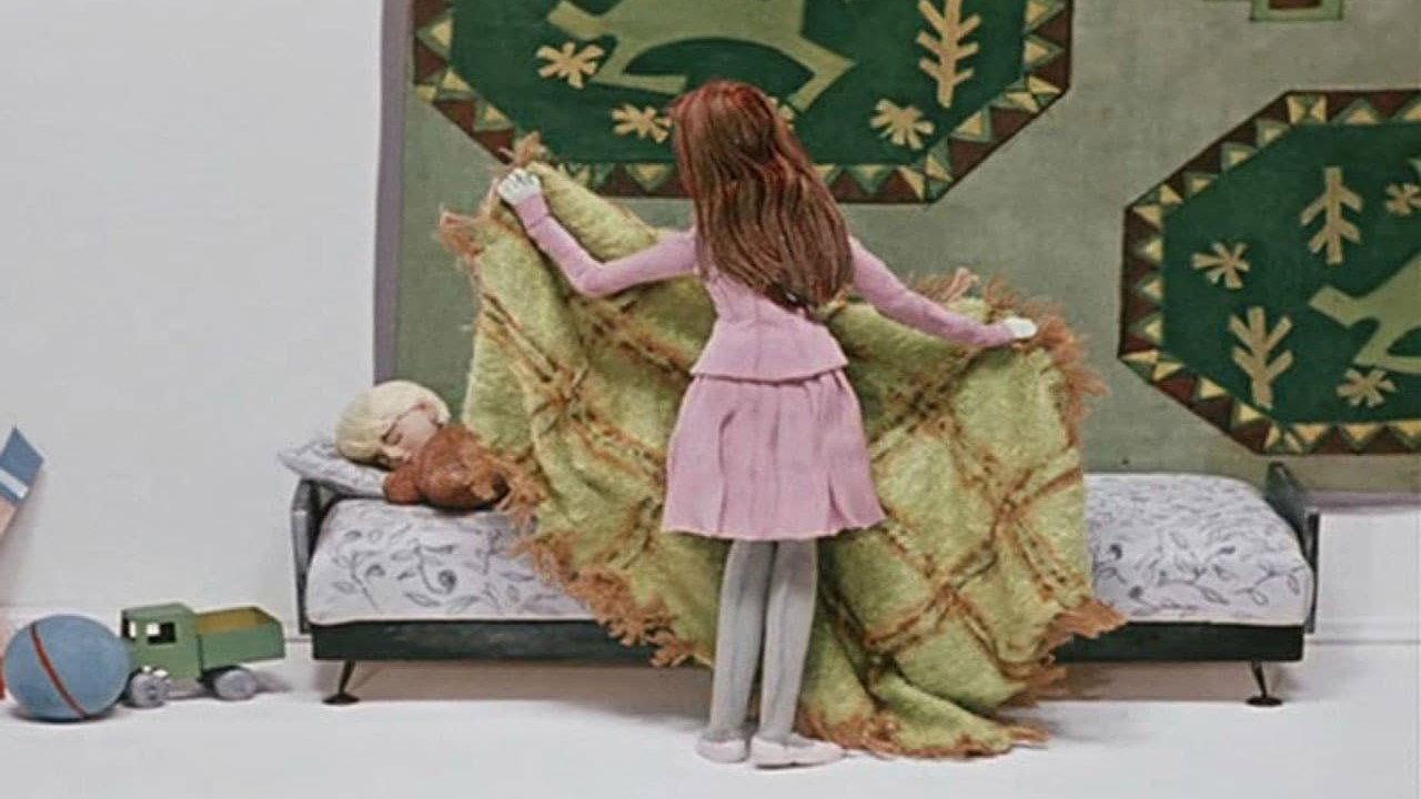Mama 1972 movie scene