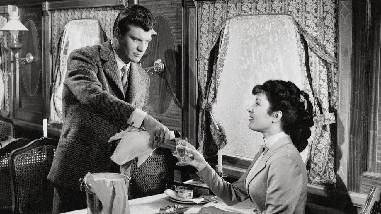 Orient Express 1954 movie scene