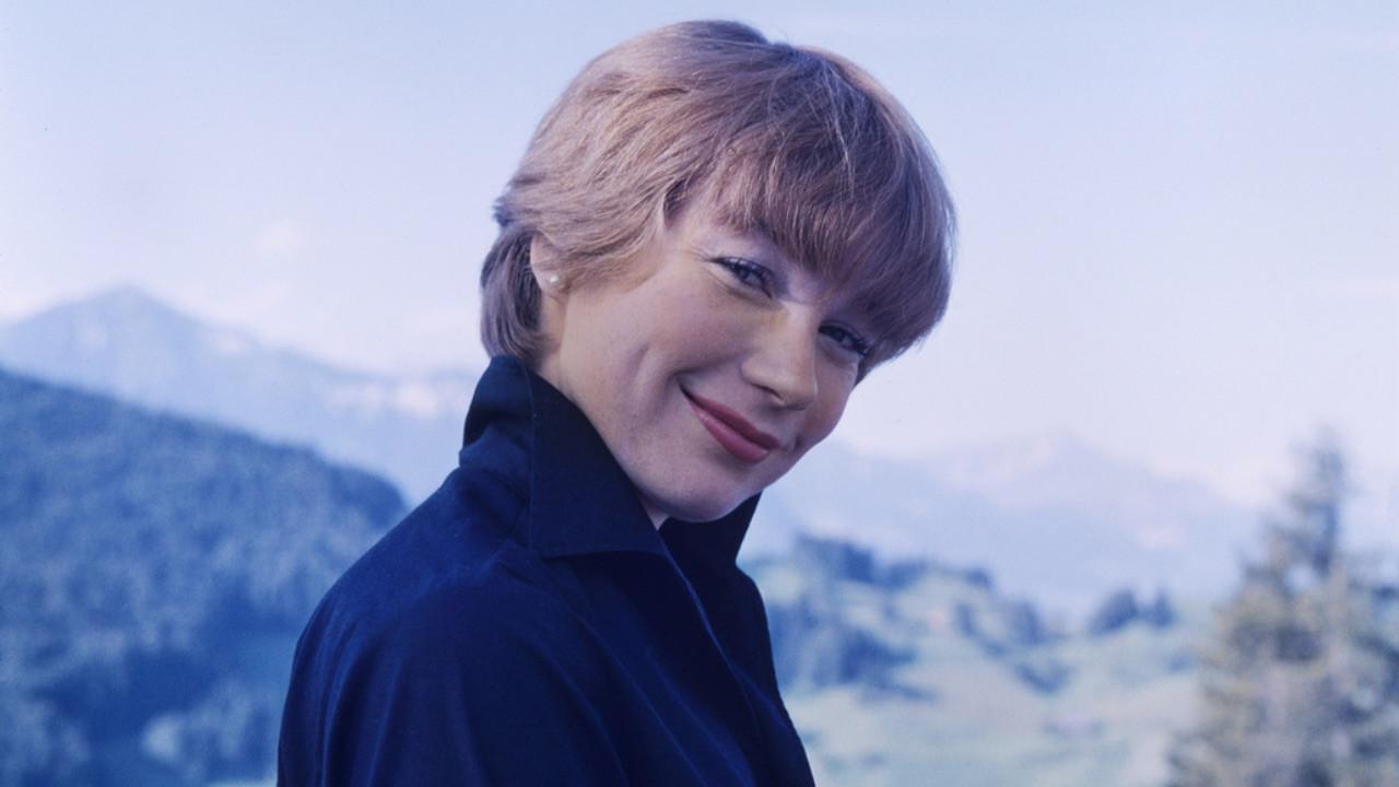 Shirley MacLaine, comme un torrent 2026 movie scene