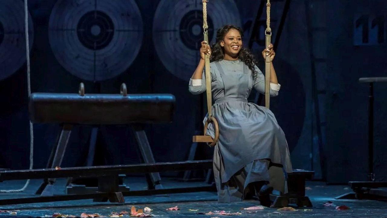 Donizetti: Lucia di Lammermoor 2016 movie scene