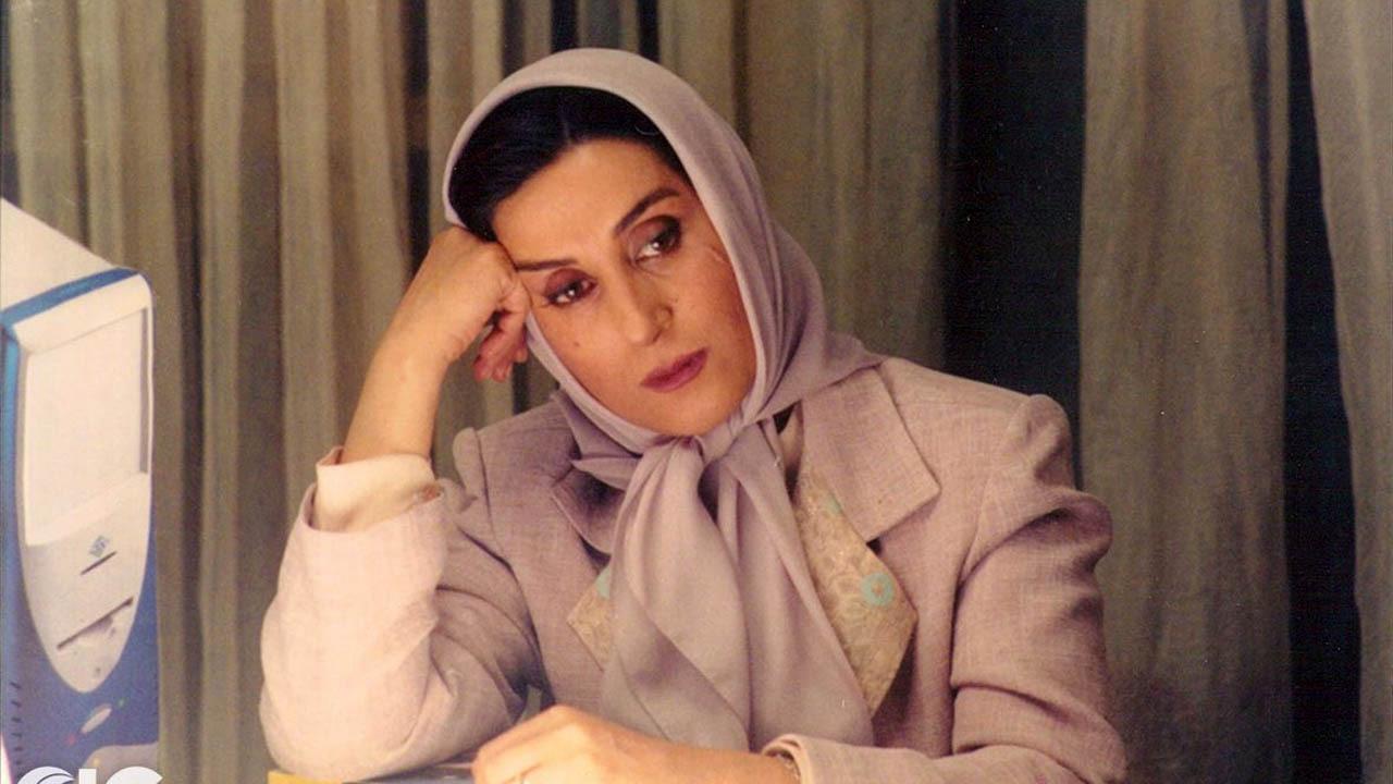 Azizam, Man Kook Nistam 2002 movie scene