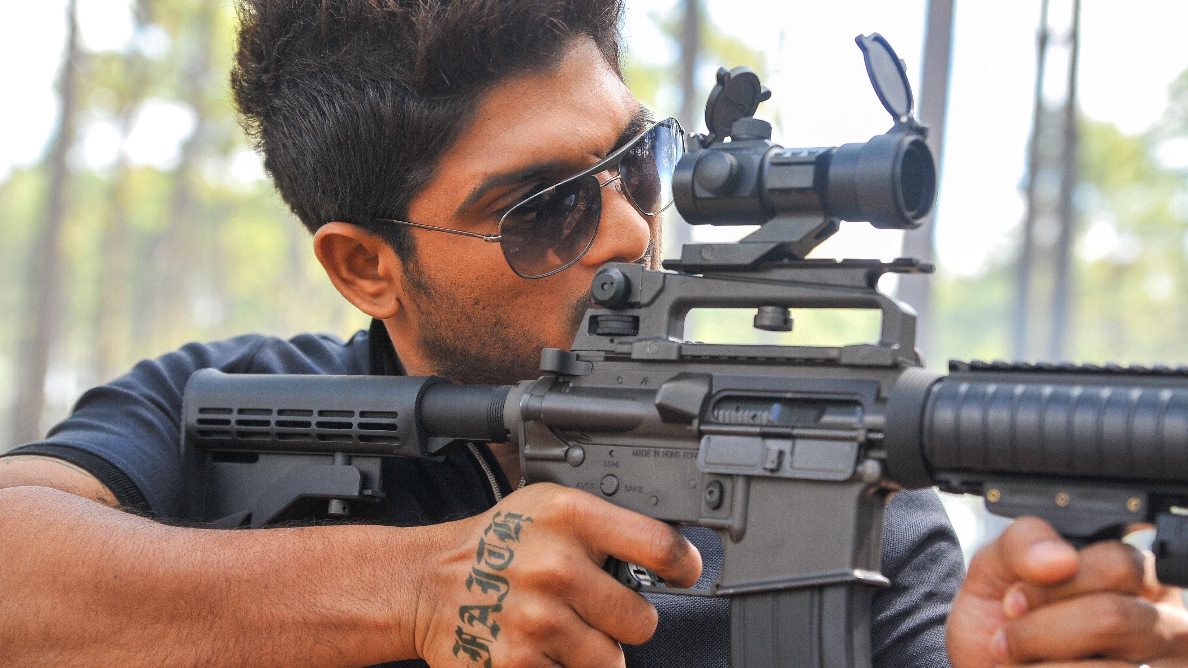 Iddarammayilatho 2013 movie scene