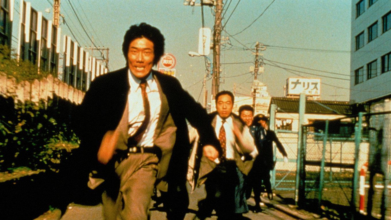 Dog Race 1998 movie scene
