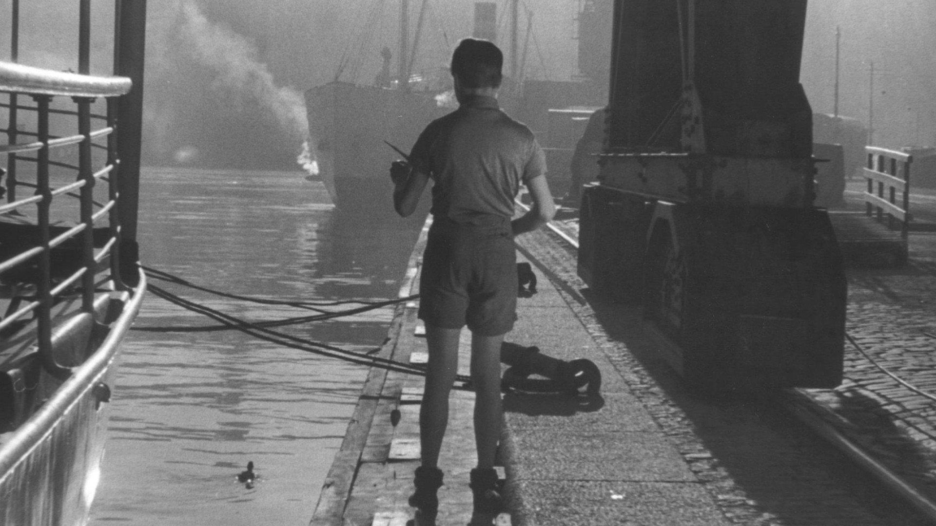 Symphony of a City 1947 movie scene