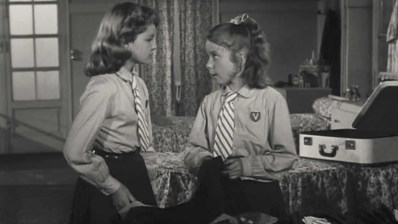 The Twilight Girls 1957 movie scene