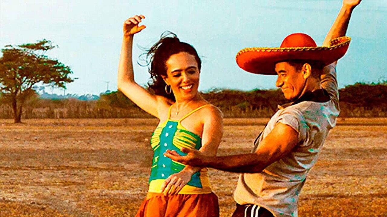 Os Pobres Diabos 2013 movie scene