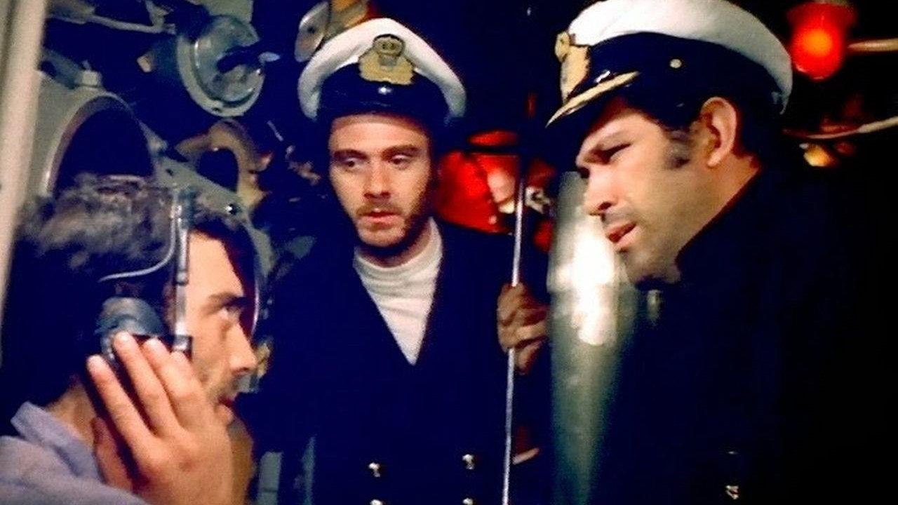 Underwater Papanikolis 1971 movie scene