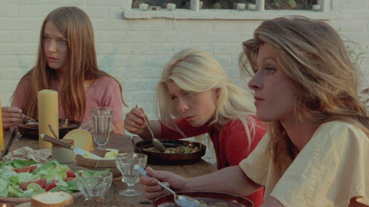 My Nights with Susan, Sandra, Olga & Julie 1975 movie scene