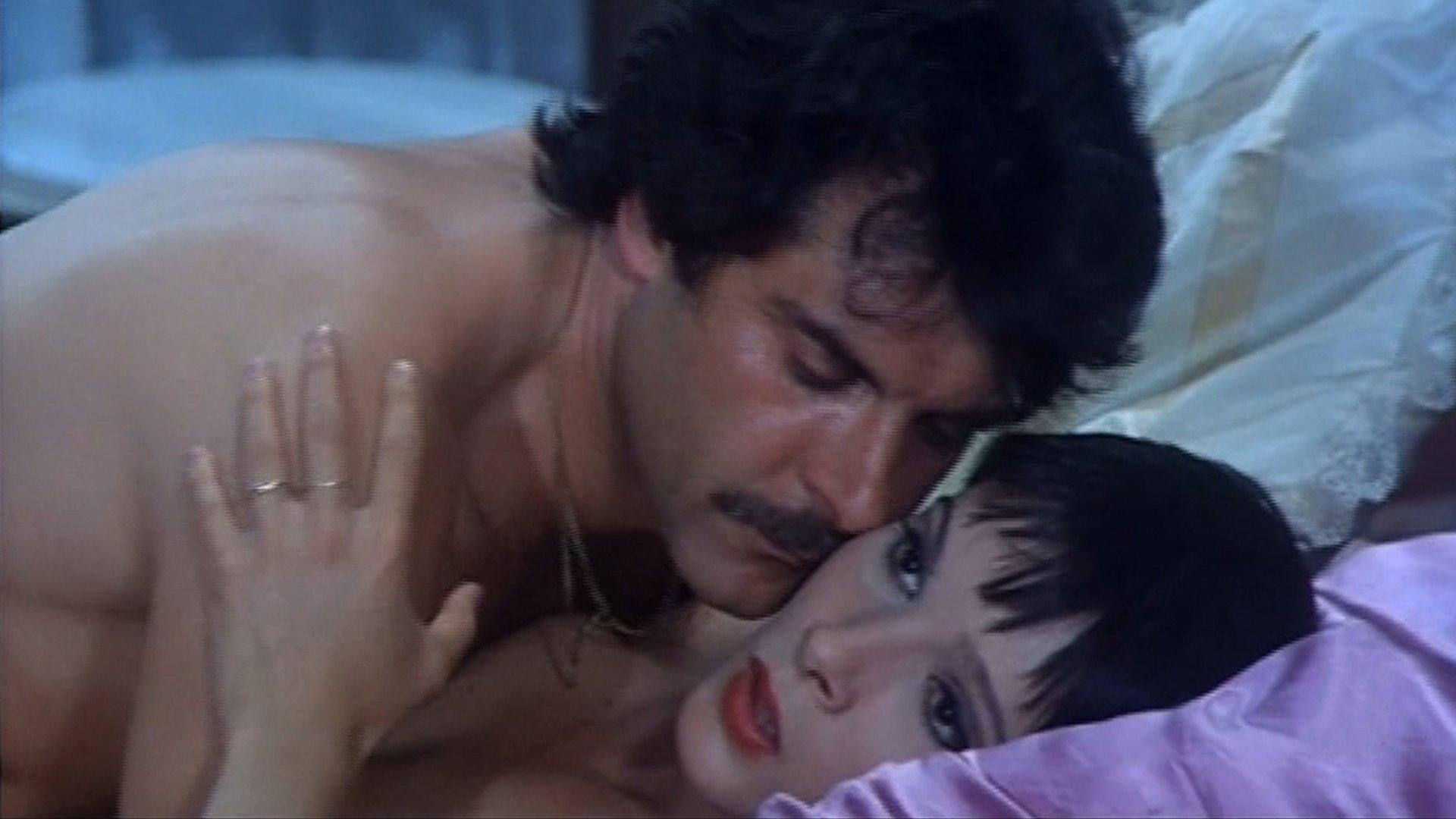 Insatiable Alicia and the Marquis 1983 movie scene