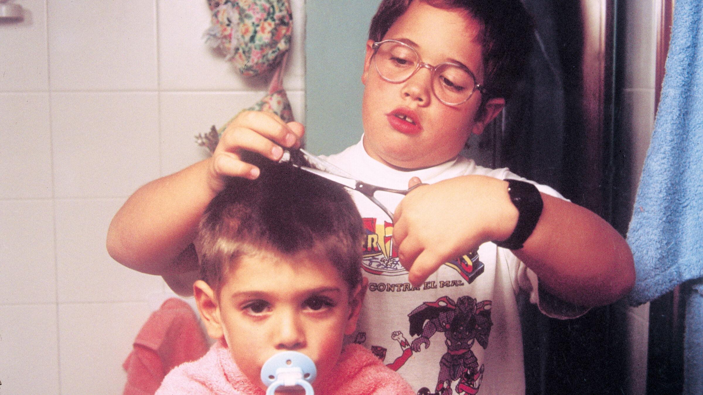 Manolito Four Eyes 1999 movie scene