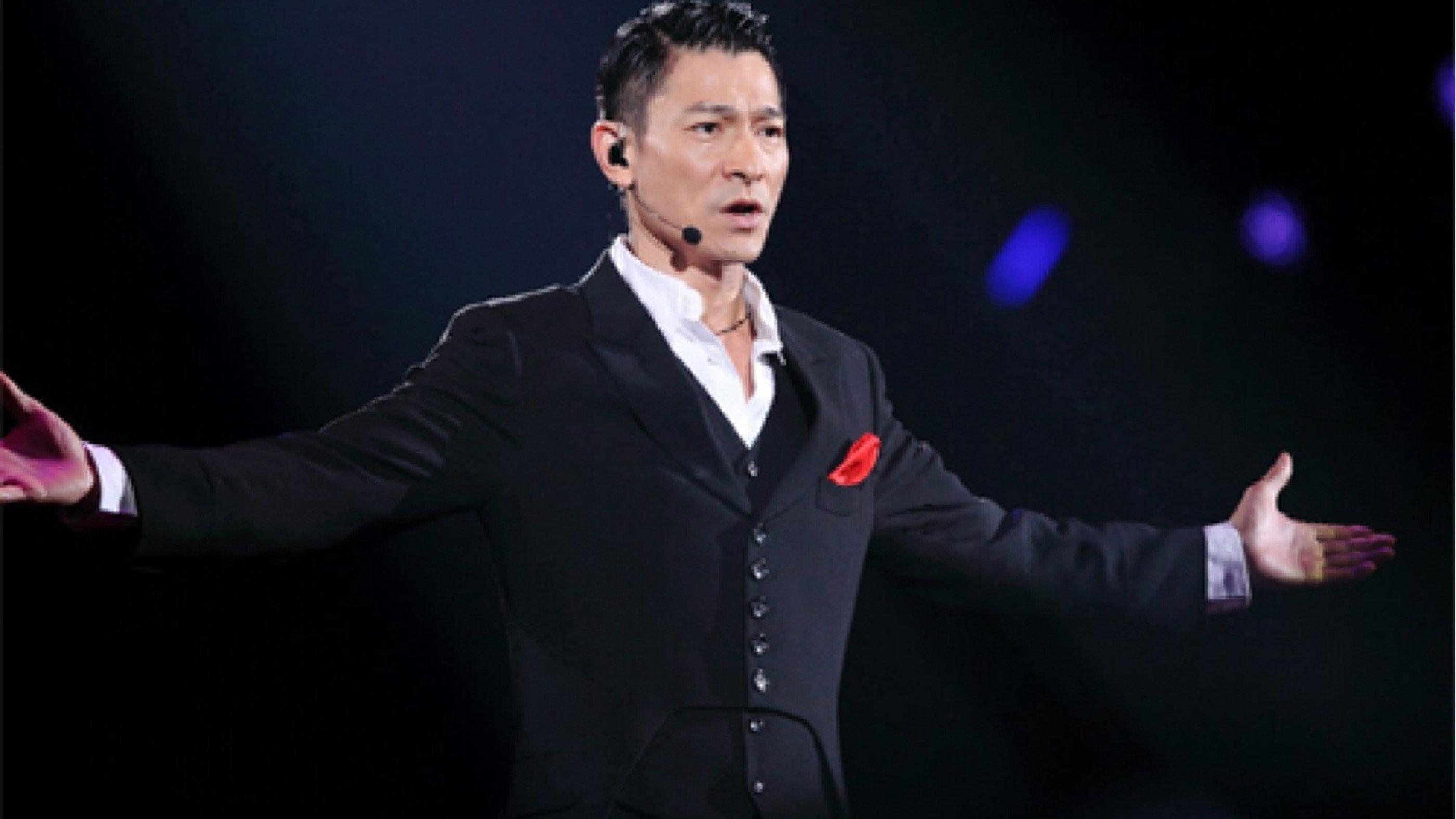 Andy Lau Wonderful World China Tour Shanghai 2008 movie scene