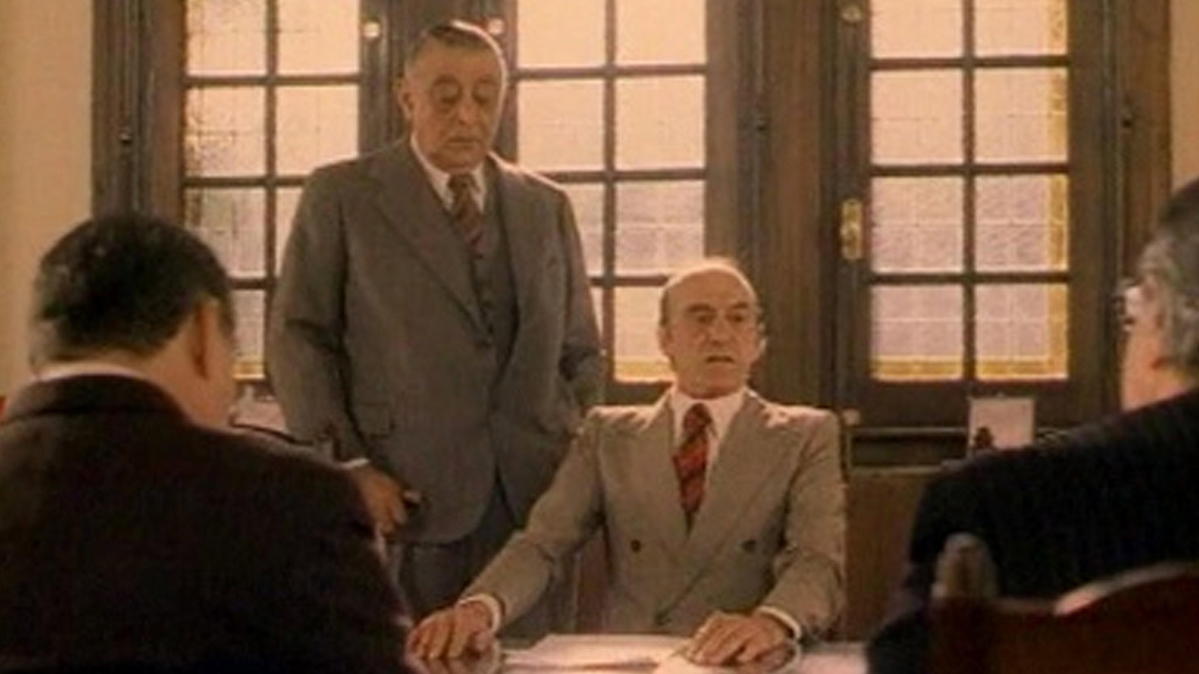 Historias Breves III: Nostalgia en la mesa 8 1999 movie scene