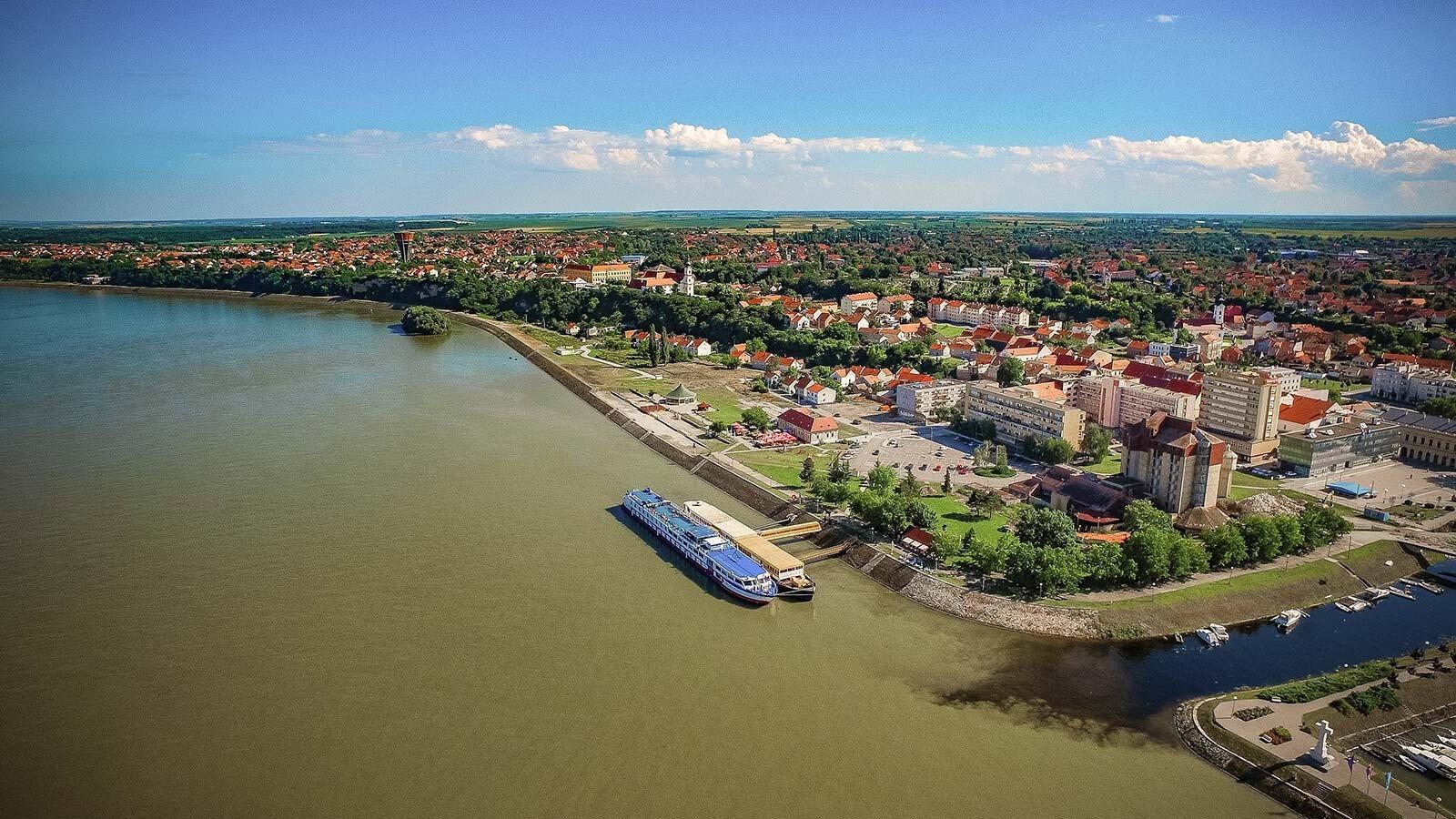 Vukovar of My Youth 2012 movie scene