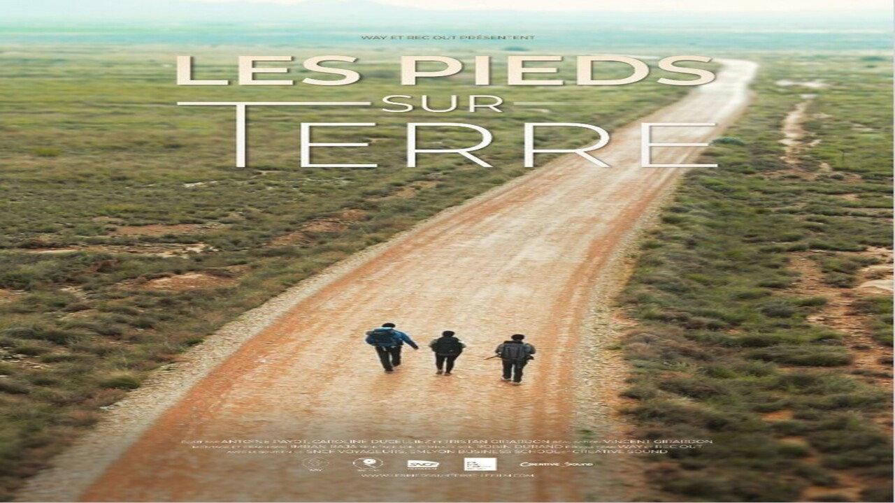 Les pieds sur terre 2024 movie scene