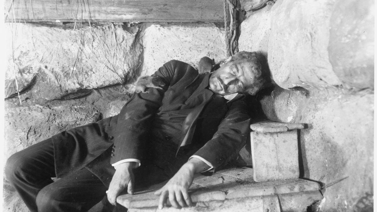 The Mysterious X 1914 movie scene