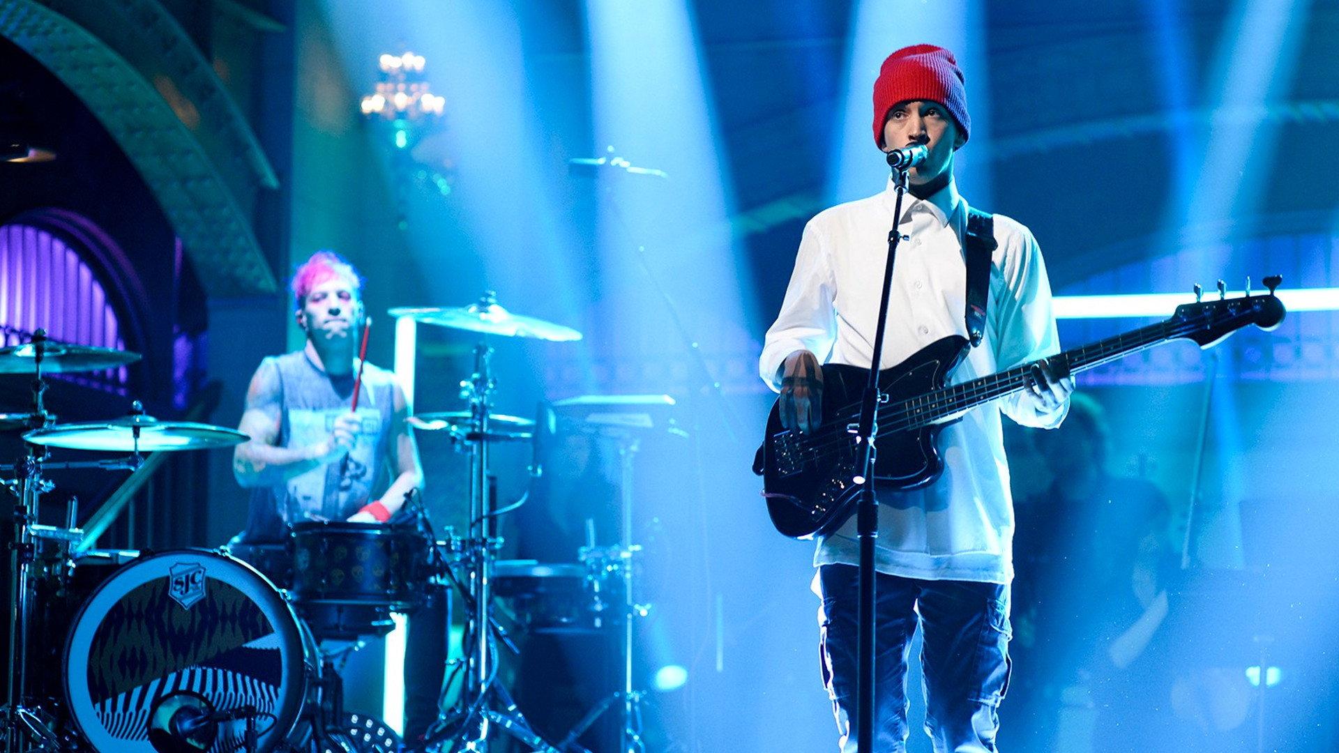 Twenty One Pilots: Blurryface Live 2016 movie scene