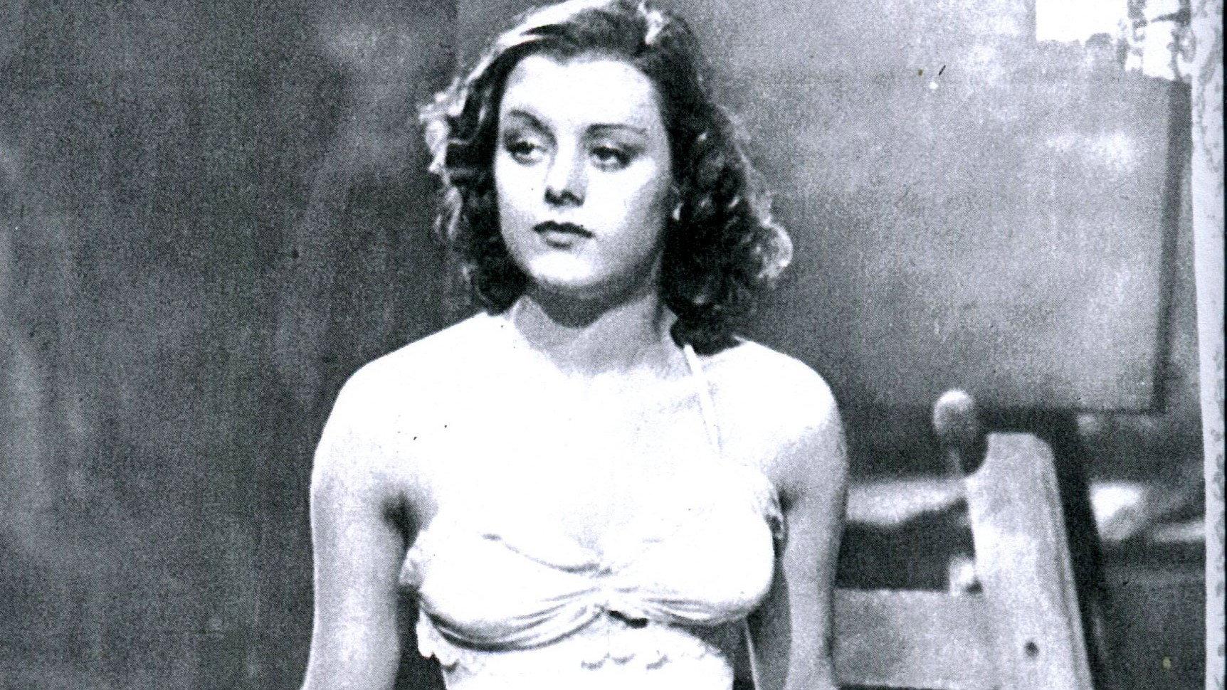 Ragazza che dorme 1941 movie scene