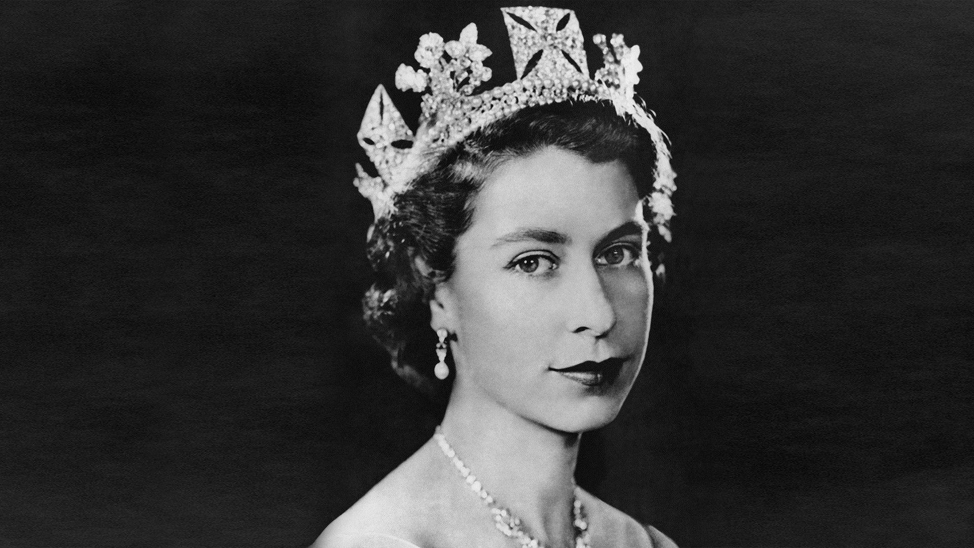 The Queen and the Coup 2020 movie scene