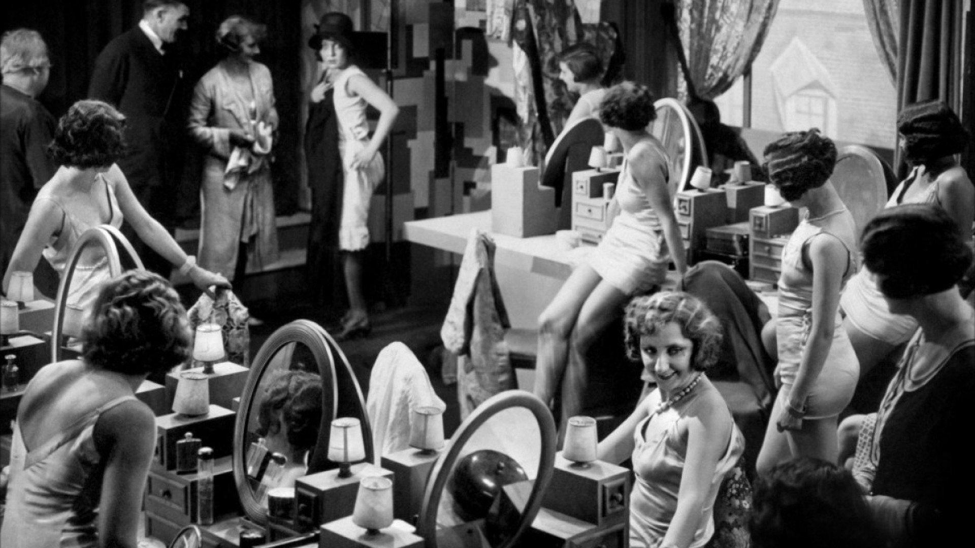 Au Bonheur des Dames 1930 movie scene