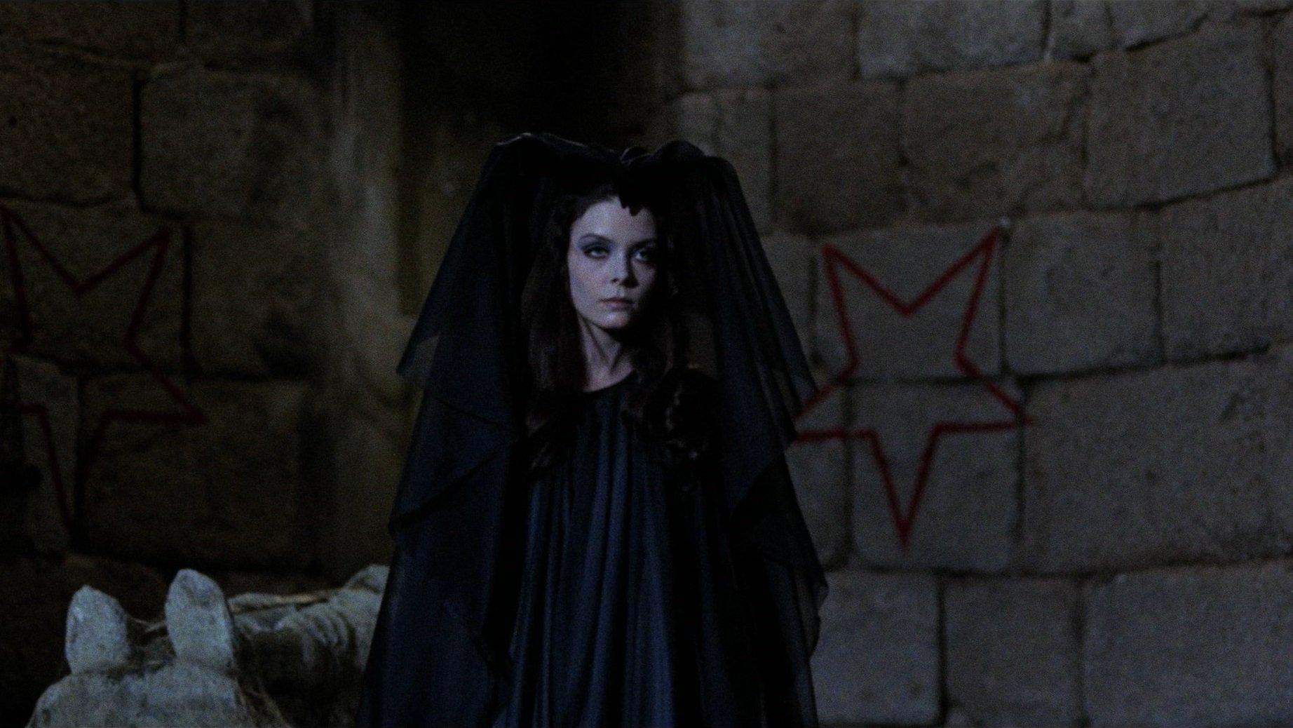 The Werewolf Versus the Vampire Woman 1971 movie scene
