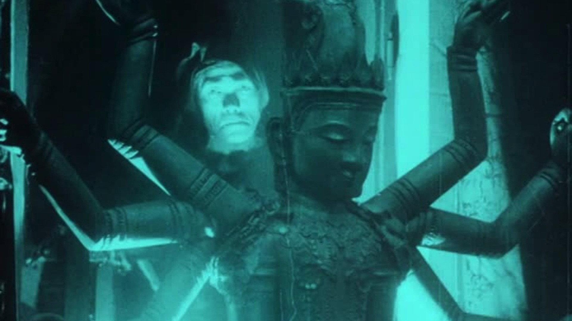 The Spiders: Part 2 - The Diamond Ship 1920 movie scene