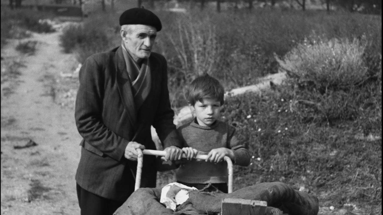 Children Adrift 1959 movie scene