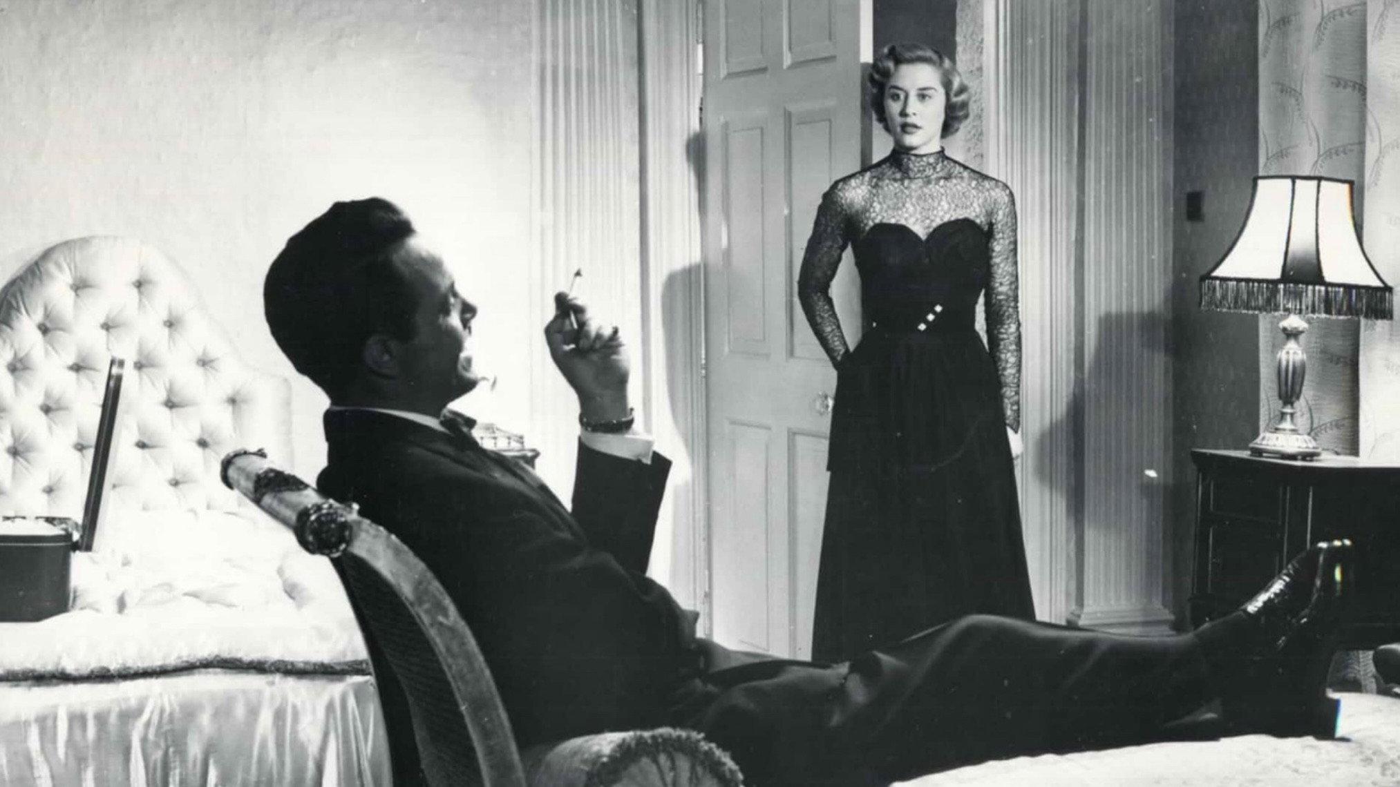 The Saint's Return 1953 movie scene