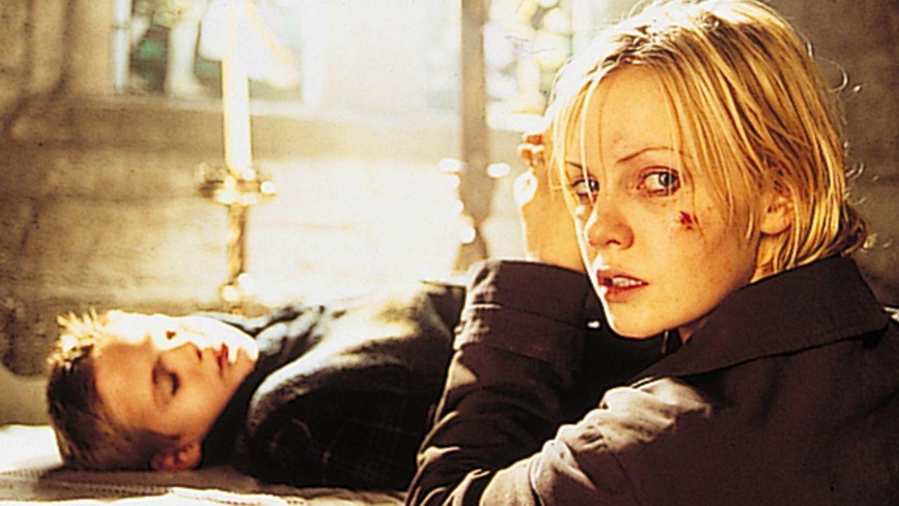 The Calling 2000 movie scene