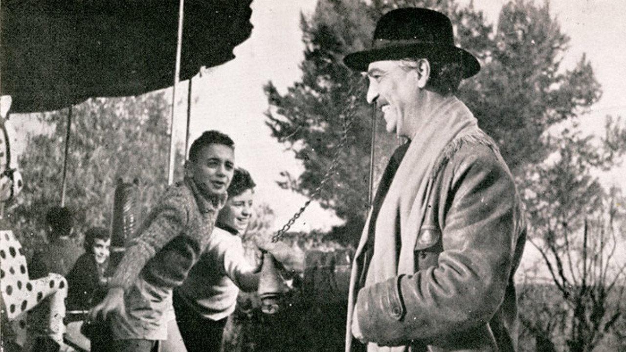La calesita 1963 movie scene