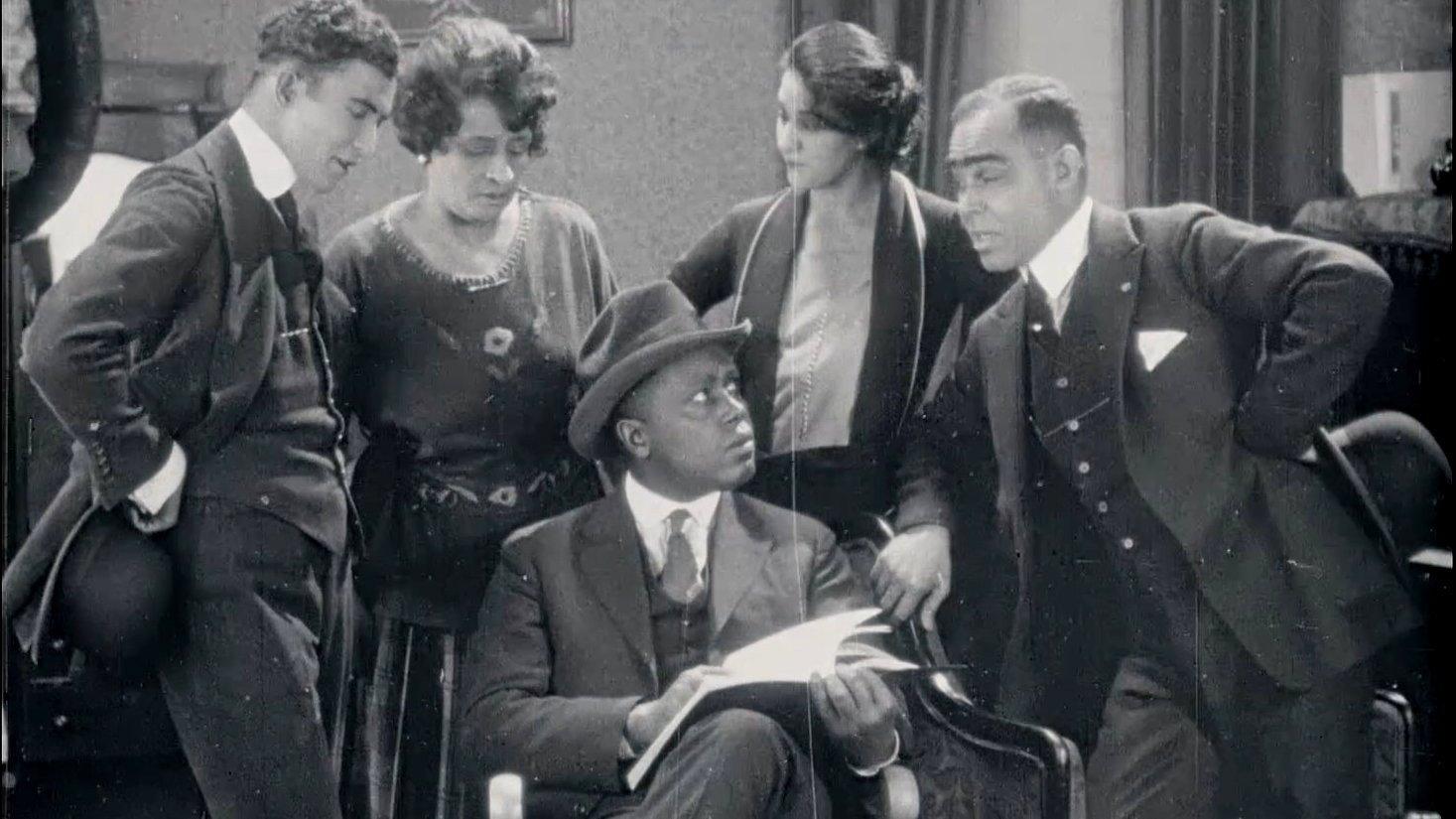 Screen Snapshots (Series 1, No. 7) 1920 movie scene