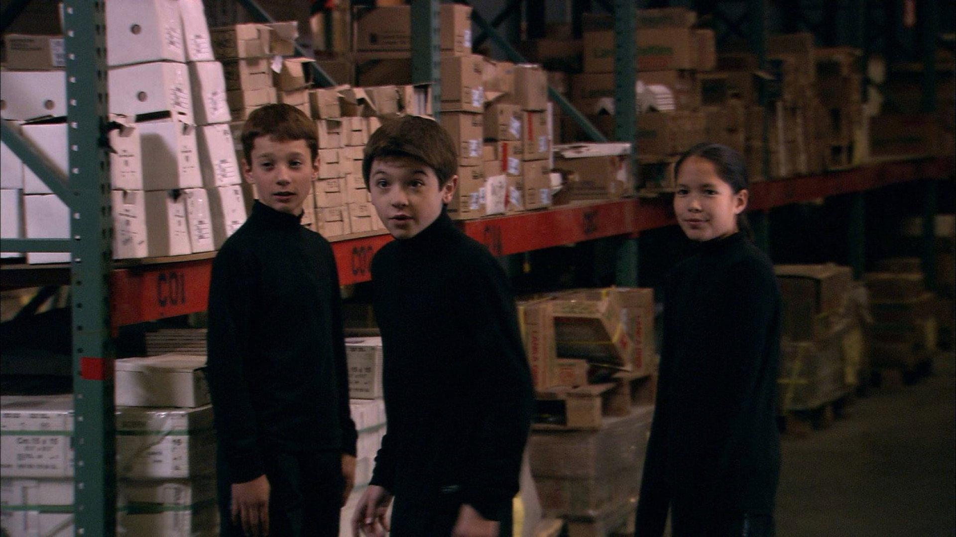 Max Rules: Adventures of a Super Spy 2005 movie scene