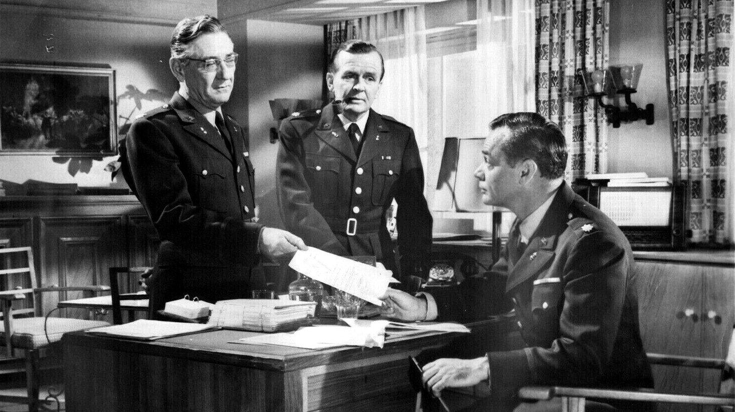 I Aim at the Stars 1960 movie scene