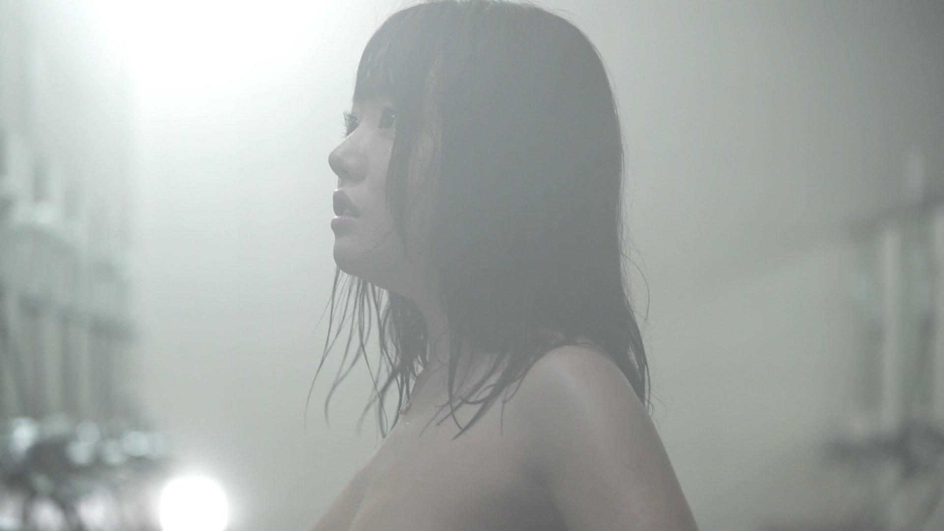 There Is a Japanese Woman in My Room 2019 movie scene
