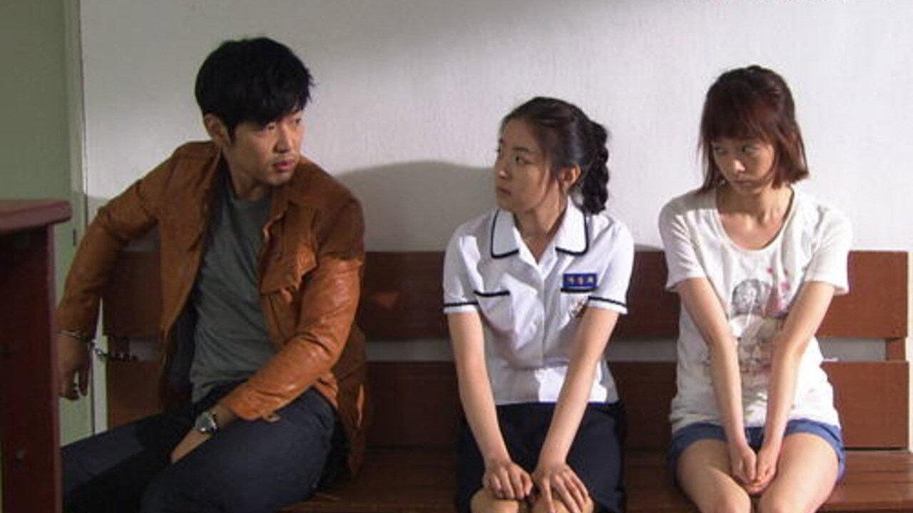 Yeongdeok Women's Wrestling Team 2011 movie scene
